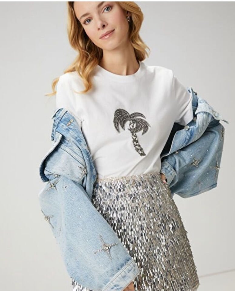 Bymn club taş detay tshırt